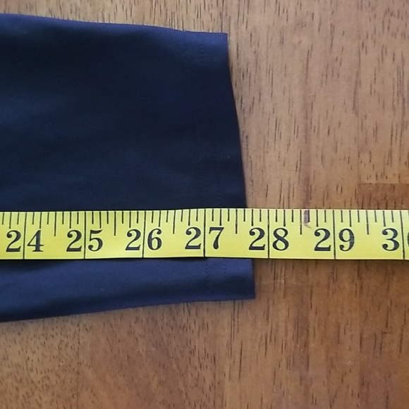 Under Armour HeatGear Compression Leggings - Size Medium - Picture 10 of 10